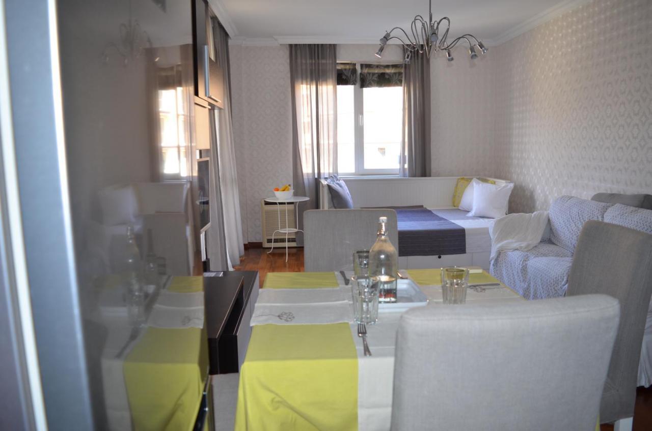 Apartment 3 In Complex Splendid Святые Константин и Елена Экстерьер фото